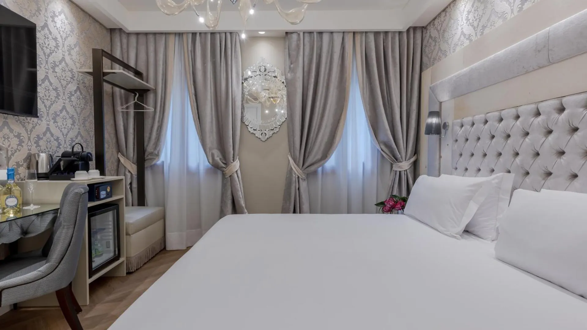 Ca Dell'Arte Boutique Bed & Breakfast Venice