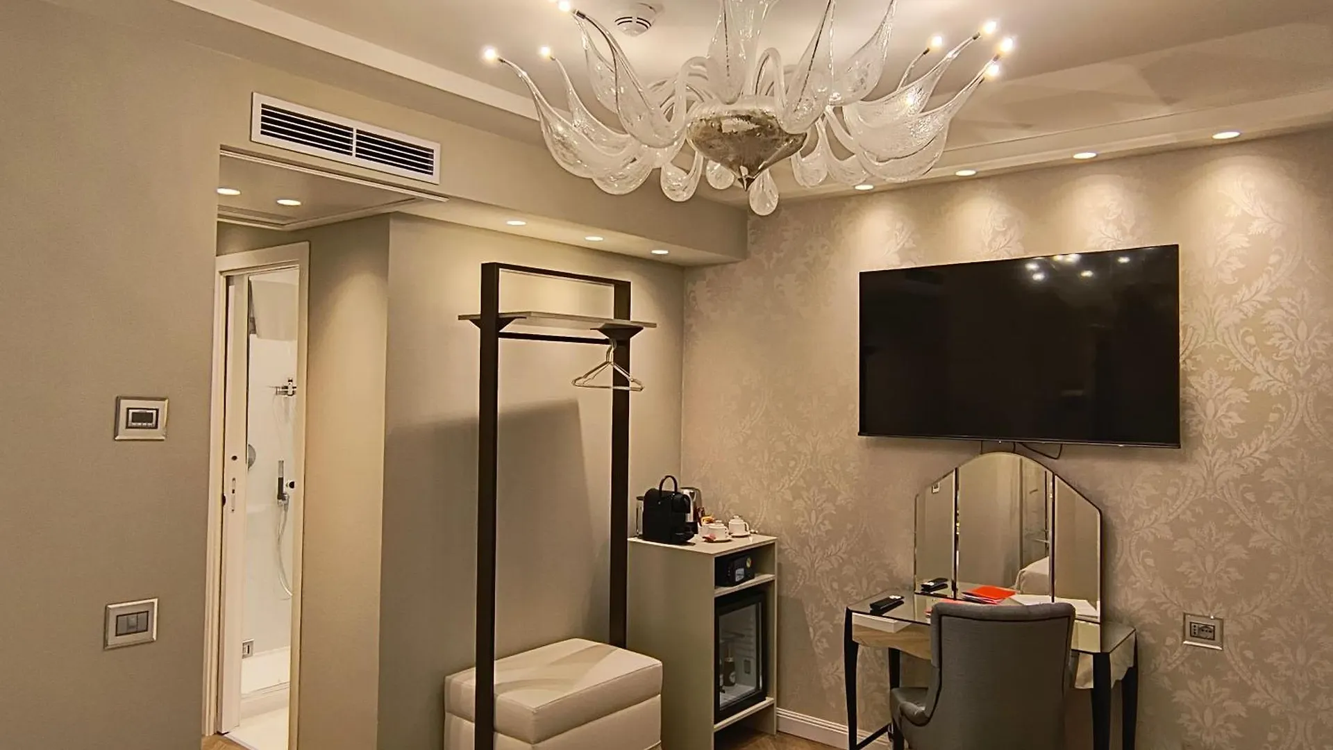Ca Dell'Arte Boutique Bed & Breakfast Venice