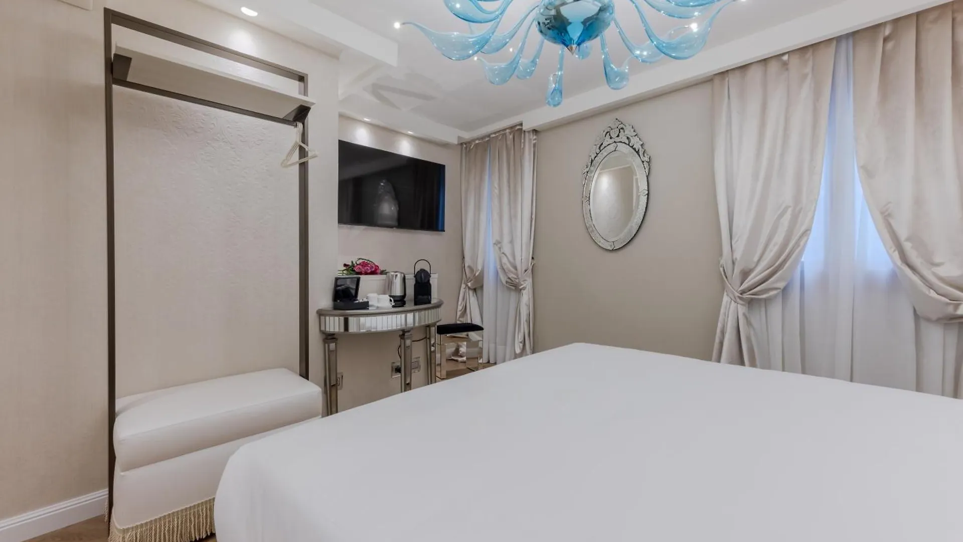 Ca Dell'Arte Boutique Bed & Breakfast Venice