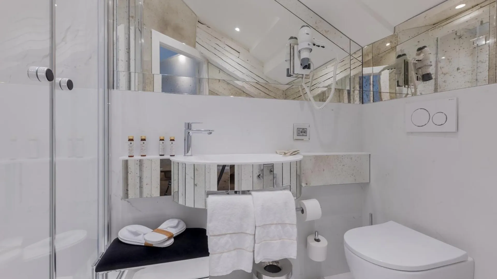 Ca Dell'Arte Boutique Bed & Breakfast Venice Italy