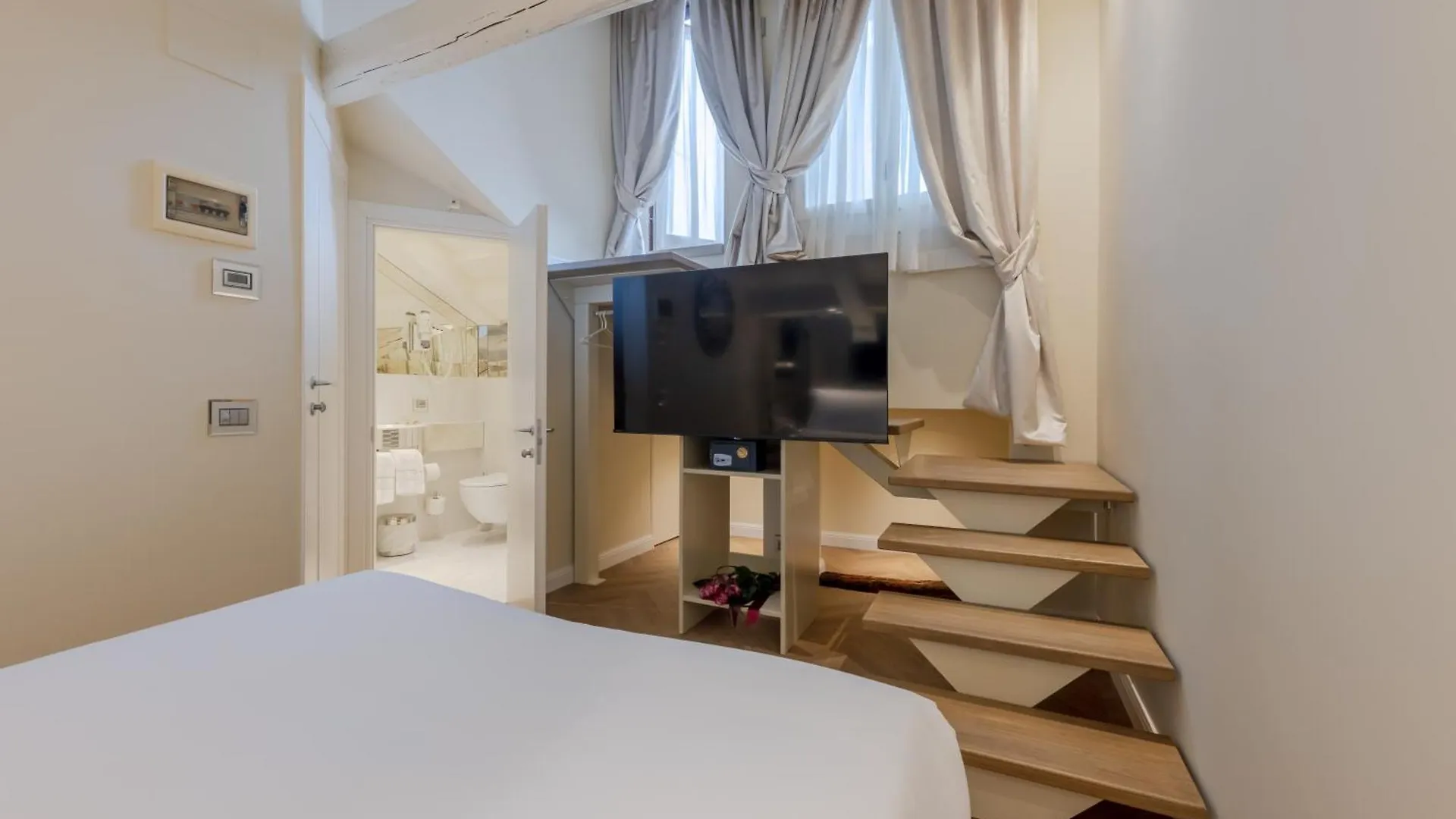 Ca Dell'Arte Boutique Bed & Breakfast Venice